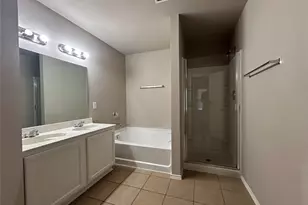 1828 Shasta View Dr, Fort Worth, TX 76247 - Photo 5