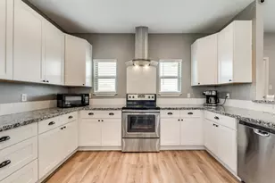 110 Springleaf Ln, Mabank, TX 75147 - Photo 9