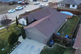 7982 Los Alamitos Ln, Fort Worth, TX 76140 - Photo 3