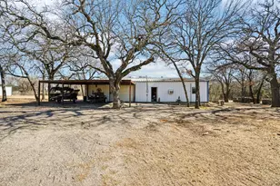 5028 County Rd 309, Cleburne, TX 76031 - Photo 37