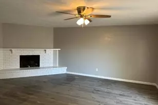 5204 Hendrix Dr, The Colony, TX 75056 - Photo 3