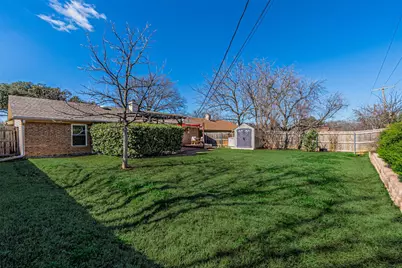 4211 Windhurst Drive, Arlington, TX 76015 - Photo 9