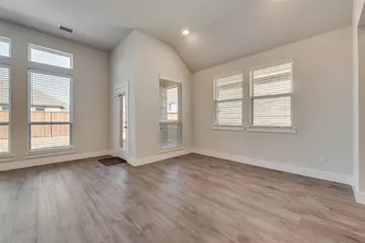 6257 White Creek Drive, Celina, TX 75009 - Photo 9