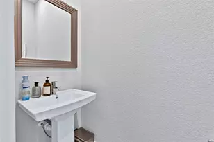 228 Wimberly St, Fort Worth, TX 76107 - Photo 11