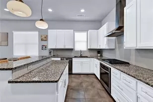 228 Wimberly St, Fort Worth, TX 76107 - Photo 5