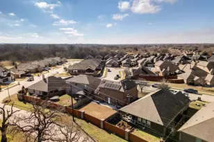 1815 Bersand, Gainesville, TX 76240 - Photo 25