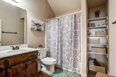 1815 Bersand, Gainesville, TX 76240 - Photo 19