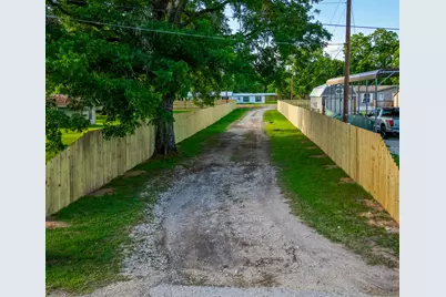 444 Lcr 466, Mexia, TX 76667 - Photo 3