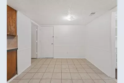 146 Meadowbrook Drive, DeSoto, TX 75115 - Photo 13