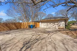 146 Meadowbrook Dr, DeSoto, TX 75115 - Photo 27