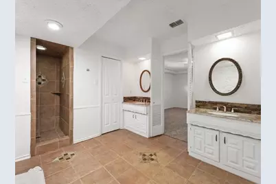 146 Meadowbrook Drive, DeSoto, TX 75115 - Photo 17