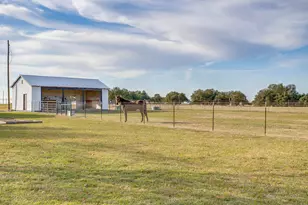 1302 Fm 1885, Weatherford, TX 76088 - Photo 39