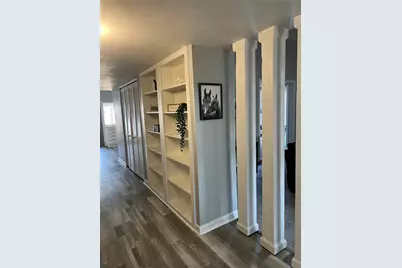 726 Greenhill Lane, Grand Prairie, TX 75052 - Photo 5