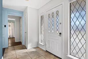 1210 Brookfield Ln, Mansfield, TX 76063 - Photo 5