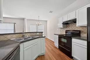 7228 Mediterranean Dr, Plano, TX 75093 - Photo 9