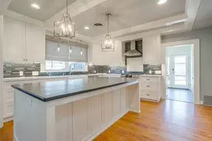 1901 Tremont Ave, Fort Worth, TX 76107 - Photo 9