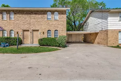 1726 W Sanford Street #D, Arlington, TX 76012 - Photo 1
