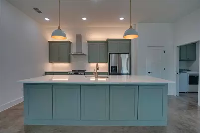 106 Cardinal Woods Court, Granbury, TX 76049 - Photo 3