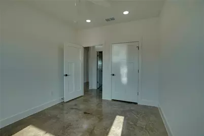 106 Cardinal Woods Court, Granbury, TX 76049 - Photo 19