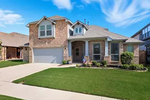 703 Oakcrest Dr, Justin, TX 76247 - Photo 1