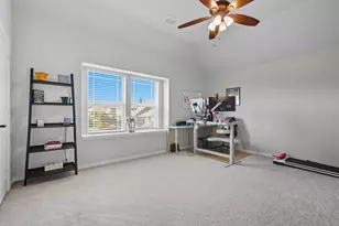 703 Oakcrest Dr, Justin, TX 76247 - Photo 31