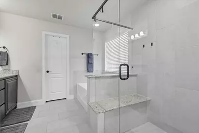 703 Oakcrest Drive, Justin, TX 76247 - Photo 17