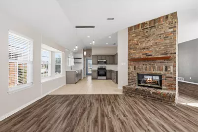 7153 Fox Drive, The Colony, TX 75056 - Photo 11