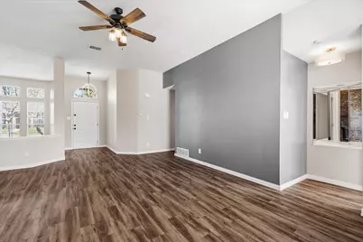 7153 Fox Drive, The Colony, TX 75056 - Photo 9