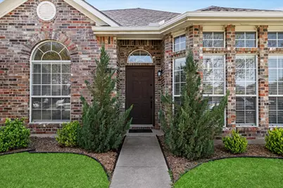 7153 Fox Drive, The Colony, TX 75056 - Photo 3