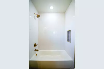 108 Cardinal Woods Court, Granbury, TX 76049 - Photo 31