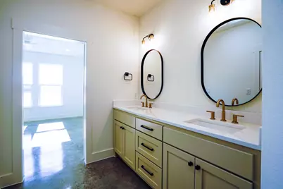 108 Cardinal Woods Court, Granbury, TX 76049 - Photo 25