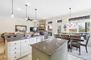 340 Park Valley Dr, Coppell, TX 75019 - Photo 17