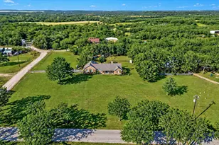 2590 W Blackjack Rd, Aubrey, TX 76227 - Photo 7
