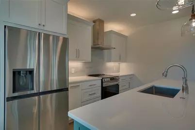 112 Cardinal Woods Court, Granbury, TX 76049 - Photo 7