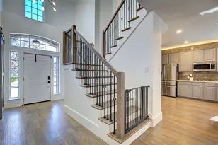 4022 Norwich Dr, Garland, TX 75043 - Photo 5