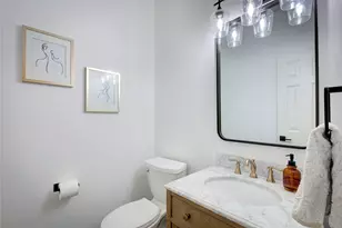 4022 Norwich Dr, Garland, TX 75043 - Photo 11