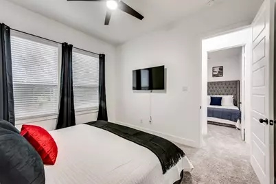 2015 S Ewing Avenue, Dallas, TX 75216 - Photo 23