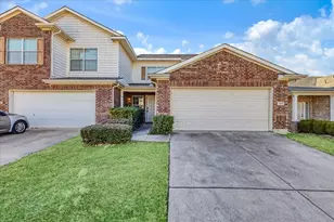 7405 Howling Coyote Ln, Fort Worth, TX 76131 - Photo 1