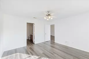 7405 Howling Coyote Ln, Fort Worth, TX 76131 - Photo 13