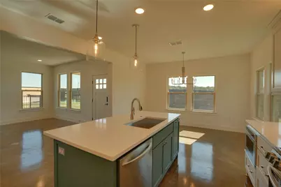 300 Red Bird Ridge, Granbury, TX 76049 - Photo 9