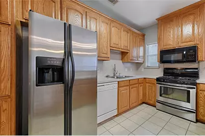 400 Dale Hollow Road, Fort Worth, TX 76103 - Photo 11