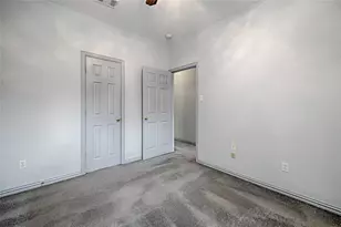 400 Dale Hollow Rd, Fort Worth, TX 76103 - Photo 17