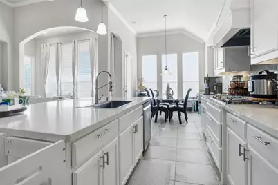 908 Canyon Oak Drive, Euless, TX 76039 - Photo 9