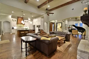 9403 King Air Dr, Granbury, TX 76049 - Photo 7