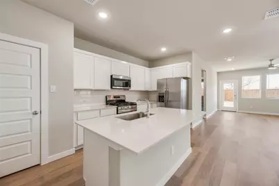 5511 Chasewood Drive, McKinney, TX 75071 - Photo 13