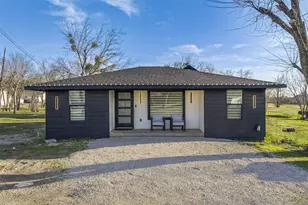 602 Ferris Rd, Ferris, TX 75125 - Photo 1