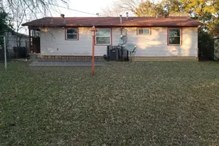 12008 Bellafonte Dr, Dallas, TX 75243 - Photo 23