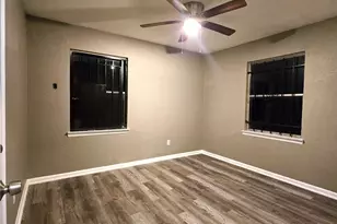 12008 Bellafonte Dr, Dallas, TX 75243 - Photo 19