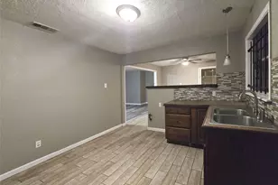 12008 Bellafonte Dr, Dallas, TX 75243 - Photo 15