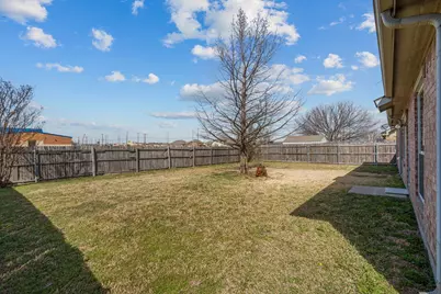 105 Thoroughbred Drive, Krum, TX 76249 - Photo 33